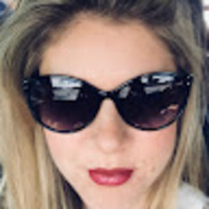 Meet your Posher, Ashleigh